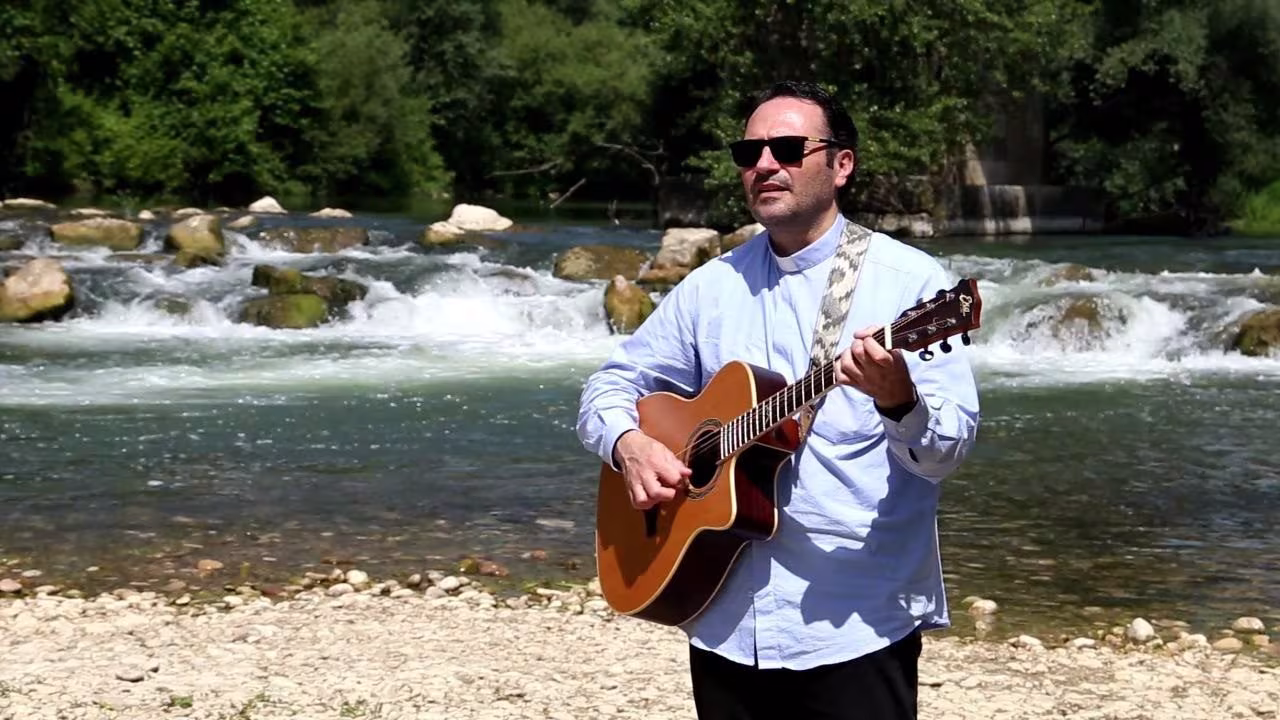 Photo 2024 04 20 14 22 10 copia 2