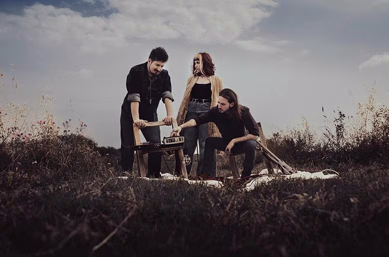 “Silent Hound”, il nuovo singolo degli Efemeral, un viaggio tra ricordo e musica con Ian Anderson