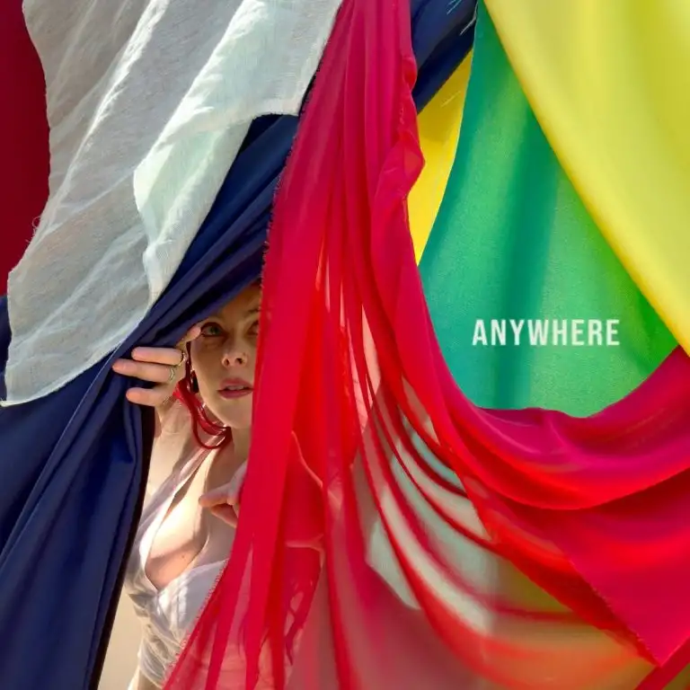 Copertina Anywhere (7)