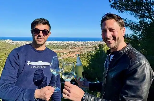 AL-GARB, ecco “Stay With Me”