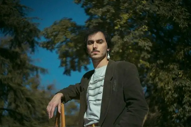 Kostja, il nuovo singolo “NOTHING BUT DUST”