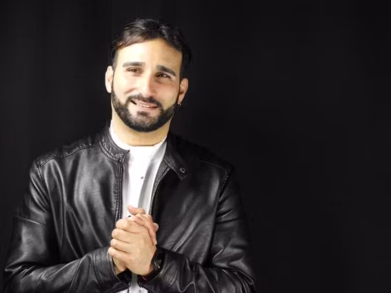 Mouez