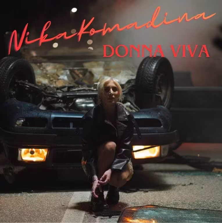 Nika Komadina Donna Viva Cover